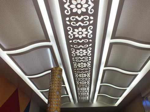 Los paneles de techo de aluminio del llano del clip del bafle de la placa de la tira del metal para la estación de metro del subterráneo