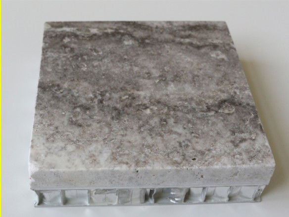 Anchura clasificada de AHP del mármol del panal del fuego compuesto de aluminio de piedra A1 1220m m del panel